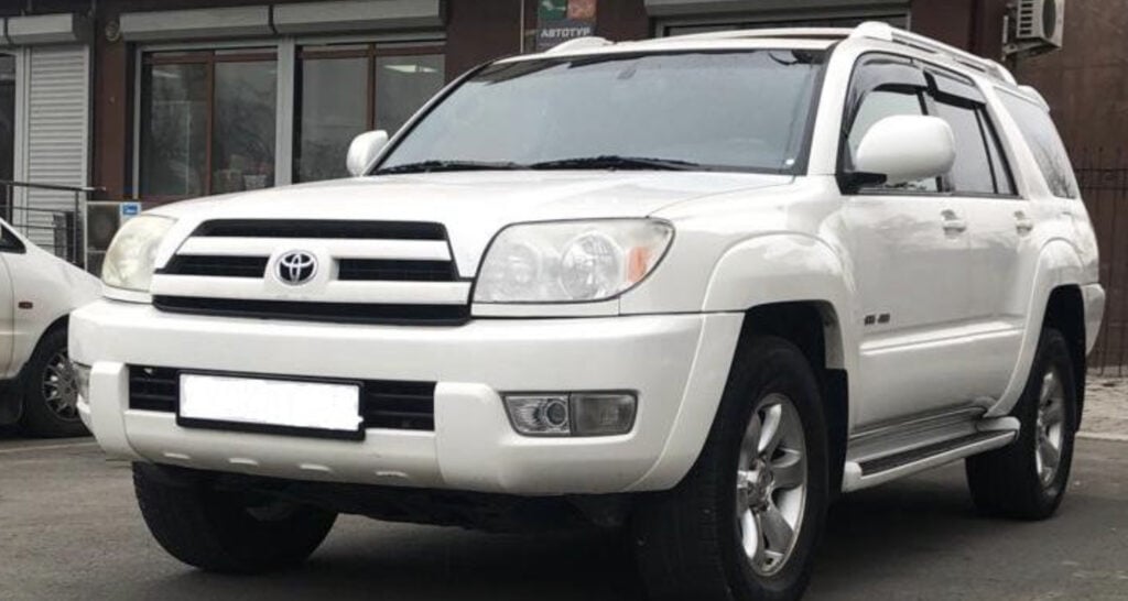 Car rental in Bishkek Azamat and its 4x4s from €55 per day