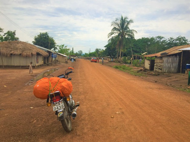 Voyager à moto en Afrique de l’ouest: Togo et Bénin, le guide complet